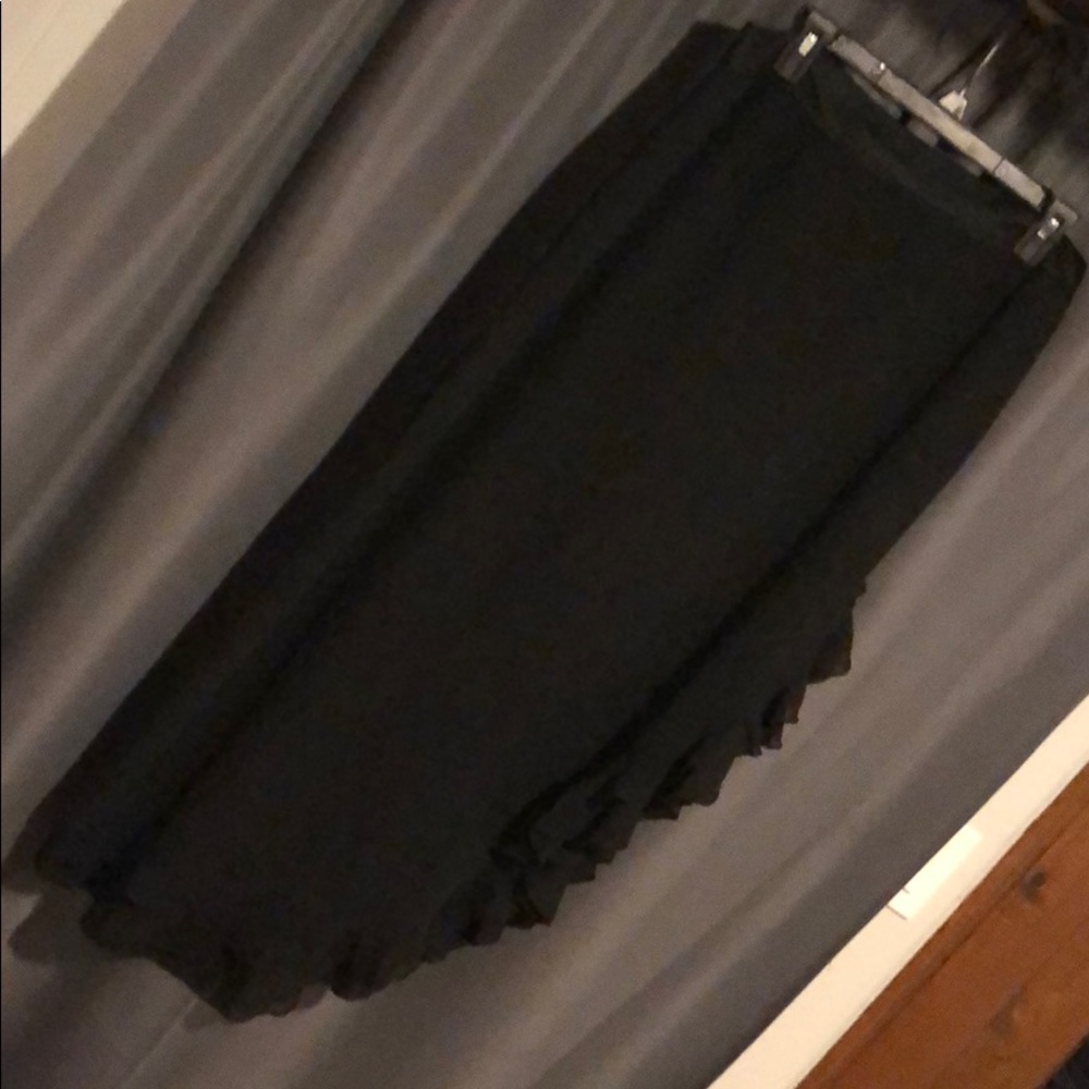Black skirt